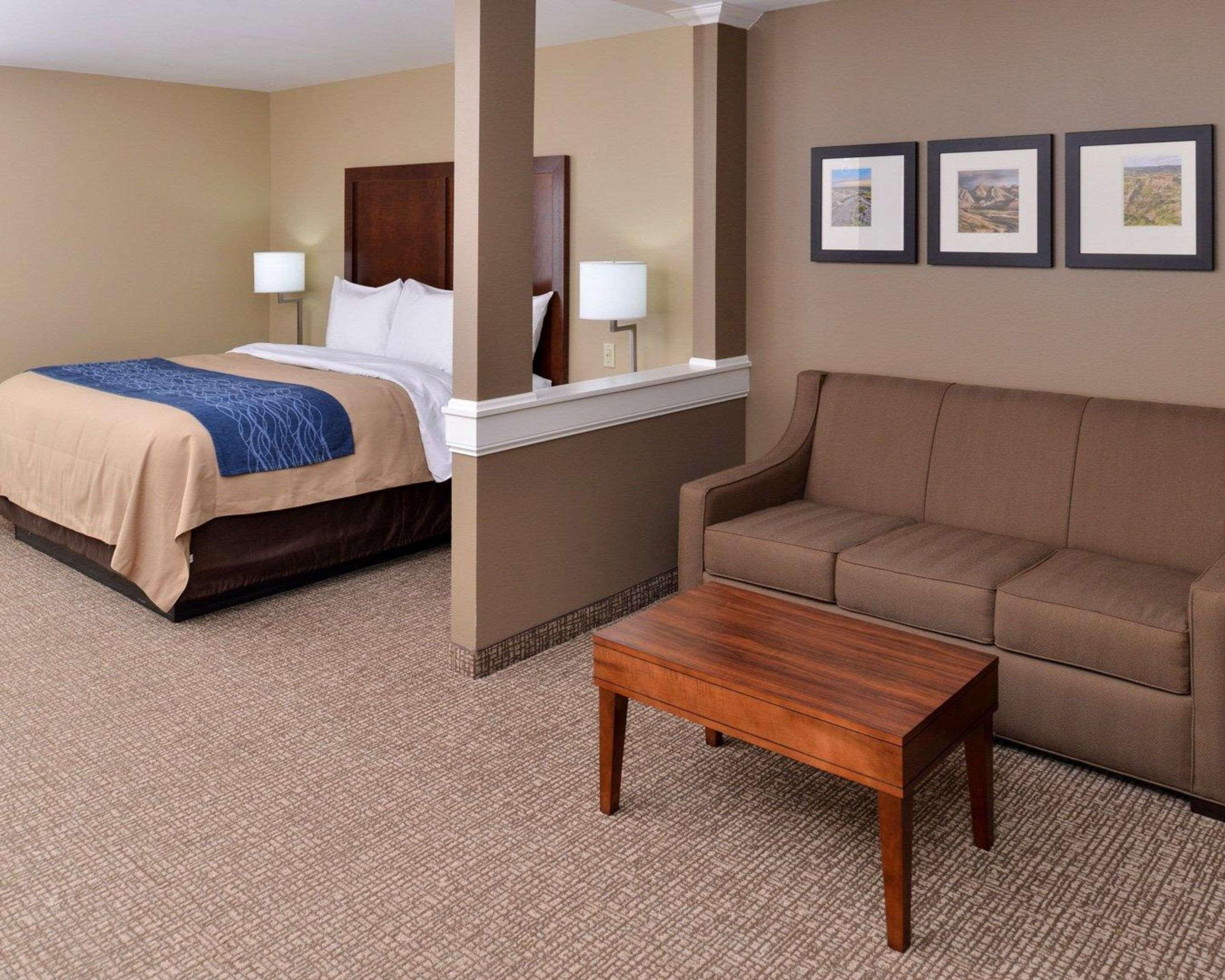 Comfort Inn & Suites Mandan - Bismarck Exterior foto